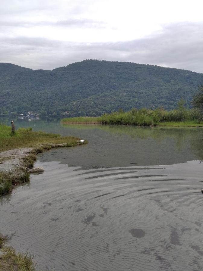 Ferienwohnung Tra La Stazione E Il Lago Verbania Exterior foto