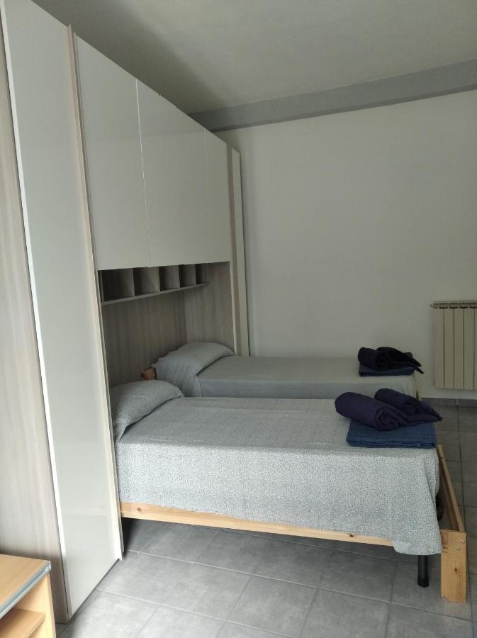 Ferienwohnung Tra La Stazione E Il Lago Verbania Exterior foto
