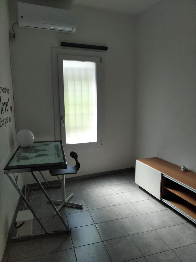 Ferienwohnung Tra La Stazione E Il Lago Verbania Exterior foto