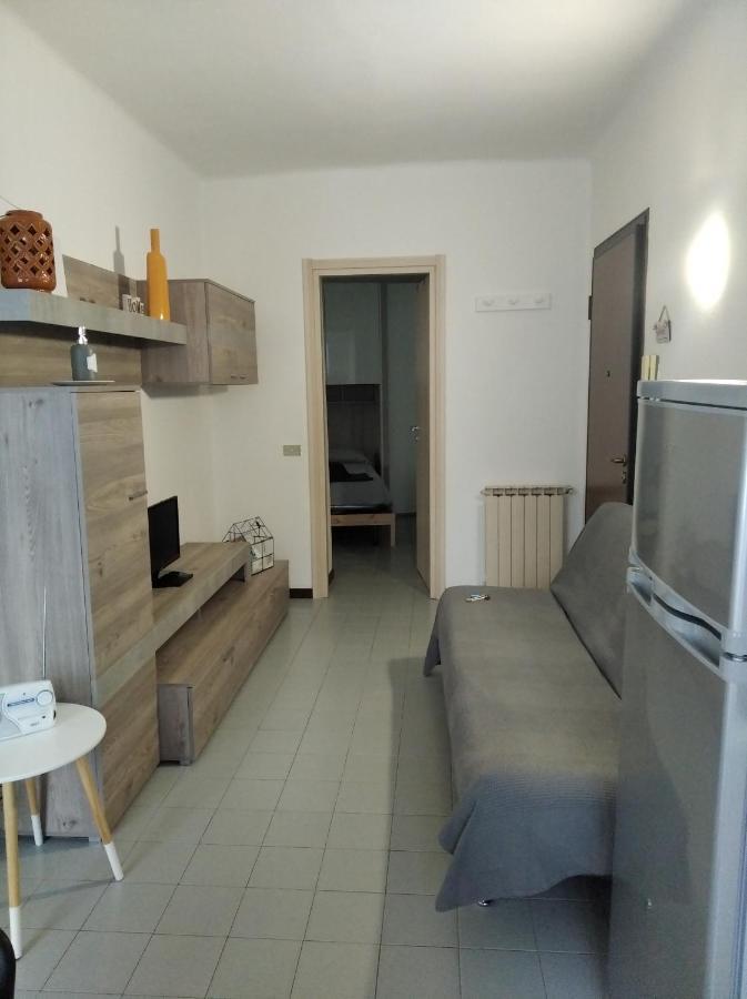 Ferienwohnung Tra La Stazione E Il Lago Verbania Exterior foto